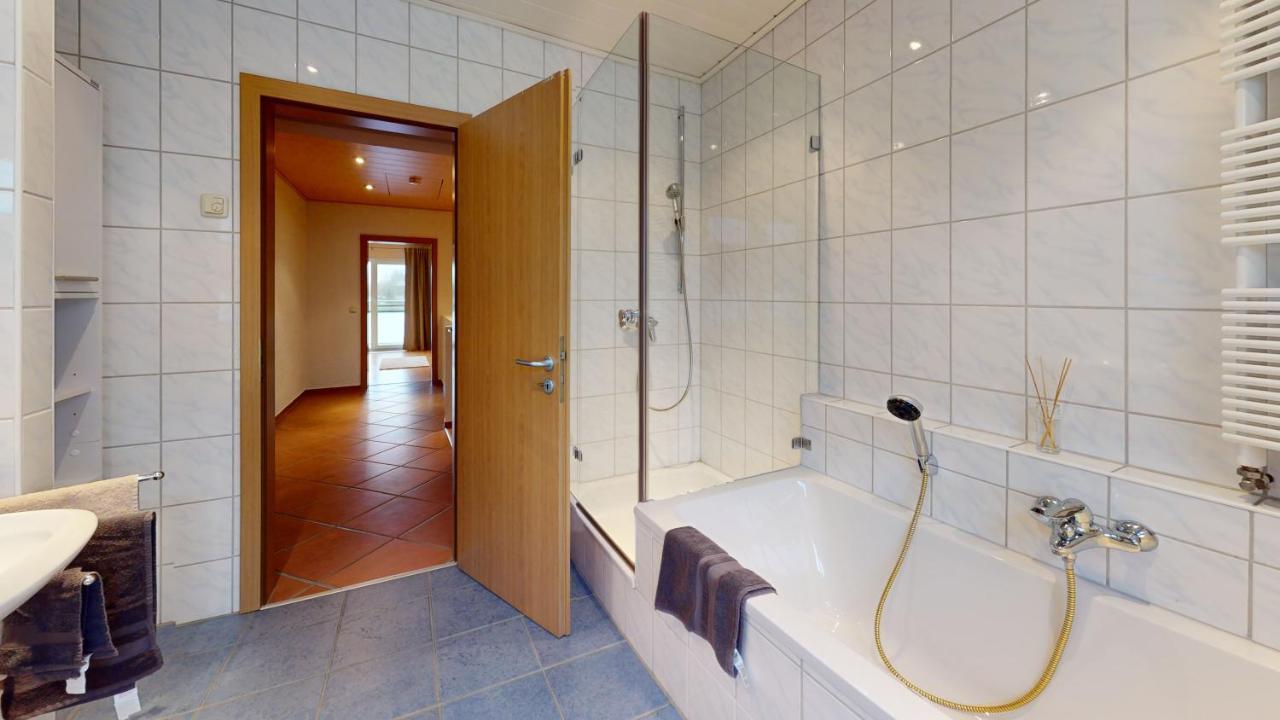 Ferienhaus Hoffmann Am Rheinbogen Altlussheim المظهر الخارجي الصورة